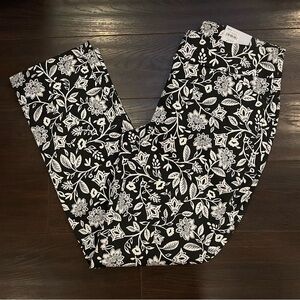Black and White Floral Print Stretch Pull-on Pants